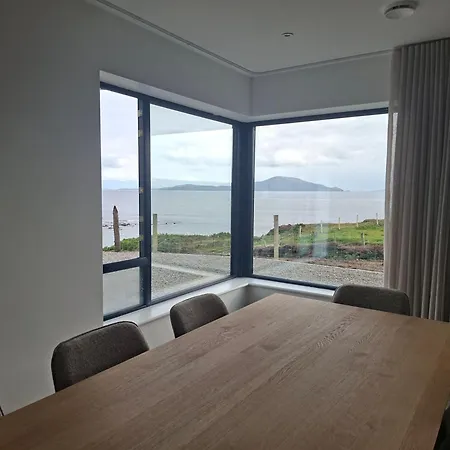 Oceanfront Bliss - A Serene On The Edge Of The Atlantic Hébergement de vacances *