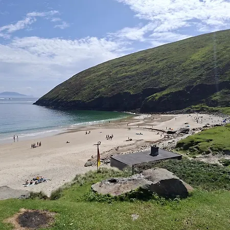 Oceanfront Bliss - A Serene On The Edge Of The Atlantic * Dooega